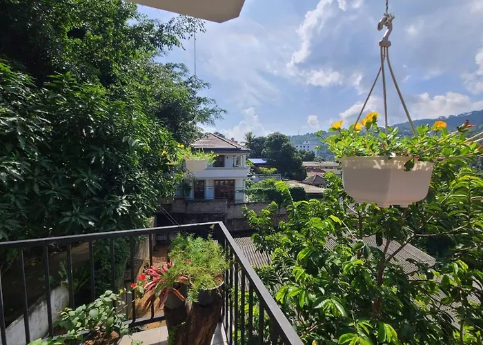 Anu Homestay